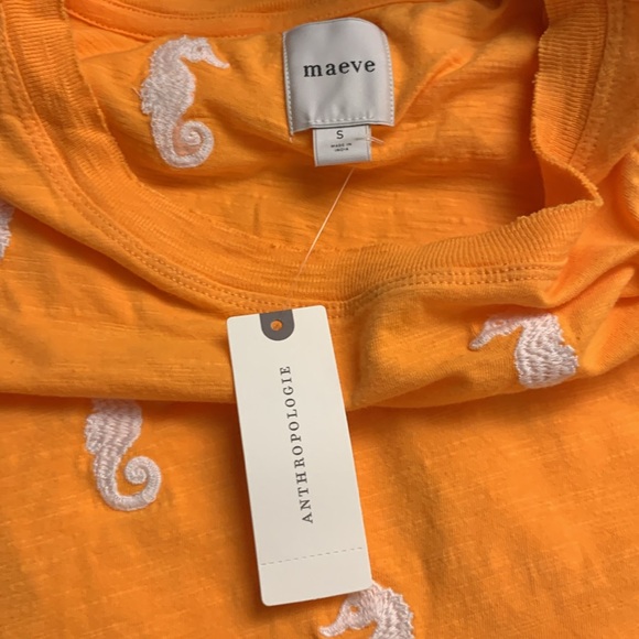📌(Sold) NWT Anthropologie MAEVE The Caitlin Embroidered Sea Horse Orange
Tee - Picture 2 of 5